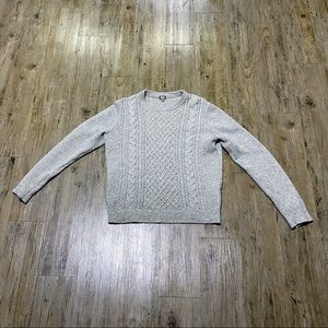 Uniqlo Sweater